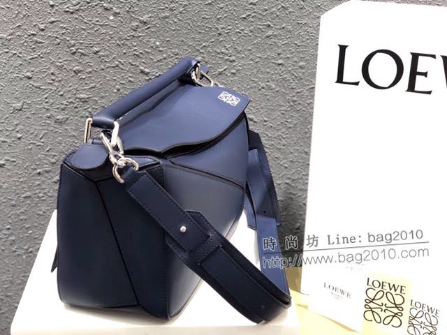 LOEWE經典爆款包包 羅意威Puzzle幾何中號拼接手提斜挎包 10171  tcl1043